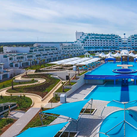 Limak Cyprus Deluxe Hotel